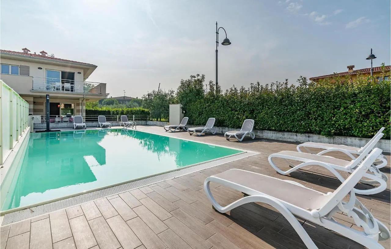 Amazing Apartment In Puegnago Sul Garda With Wifi Raffa 0*,