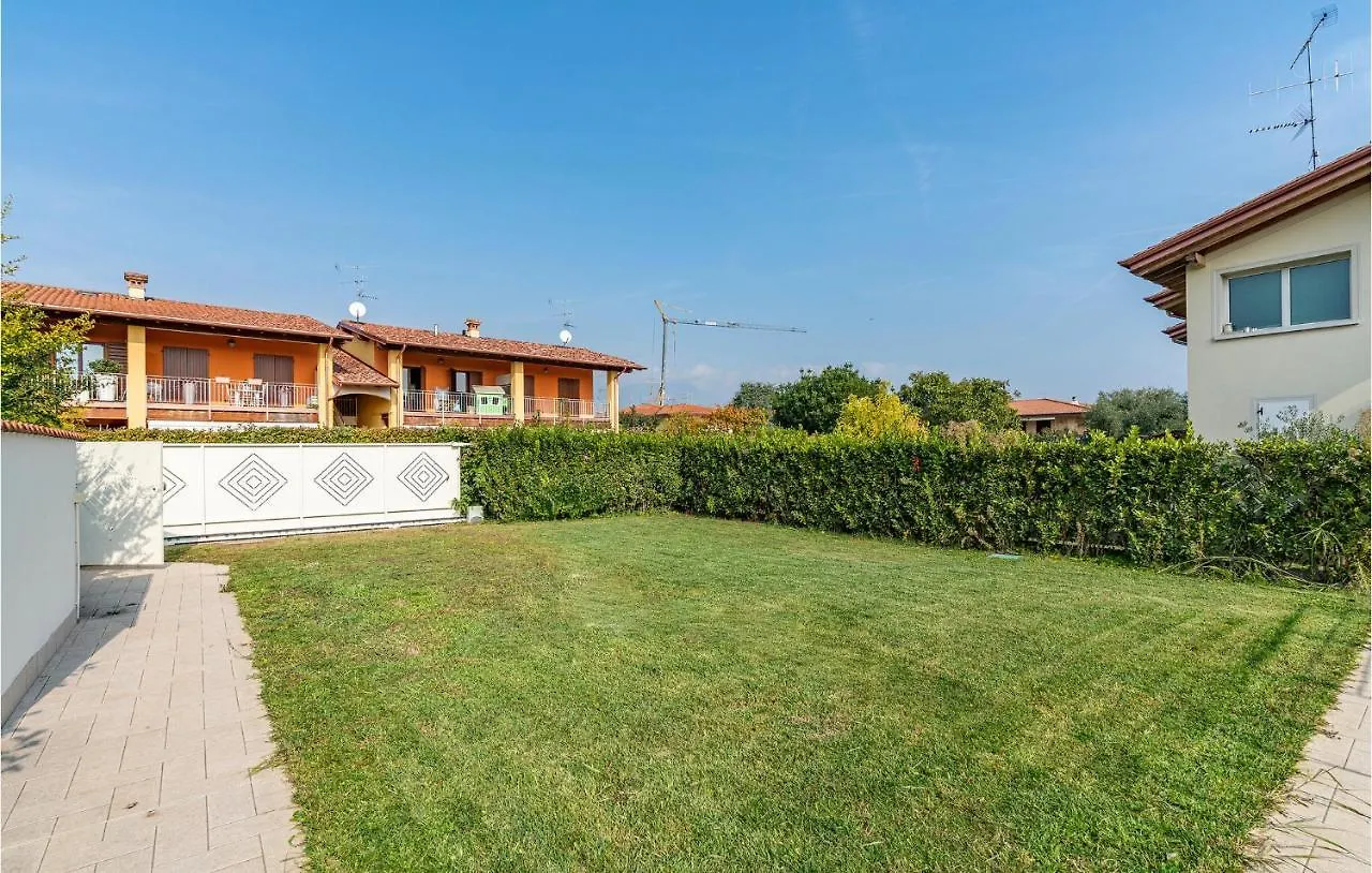Amazing Apartment In Puegnago Sul Garda With Wifi Raffa Italia